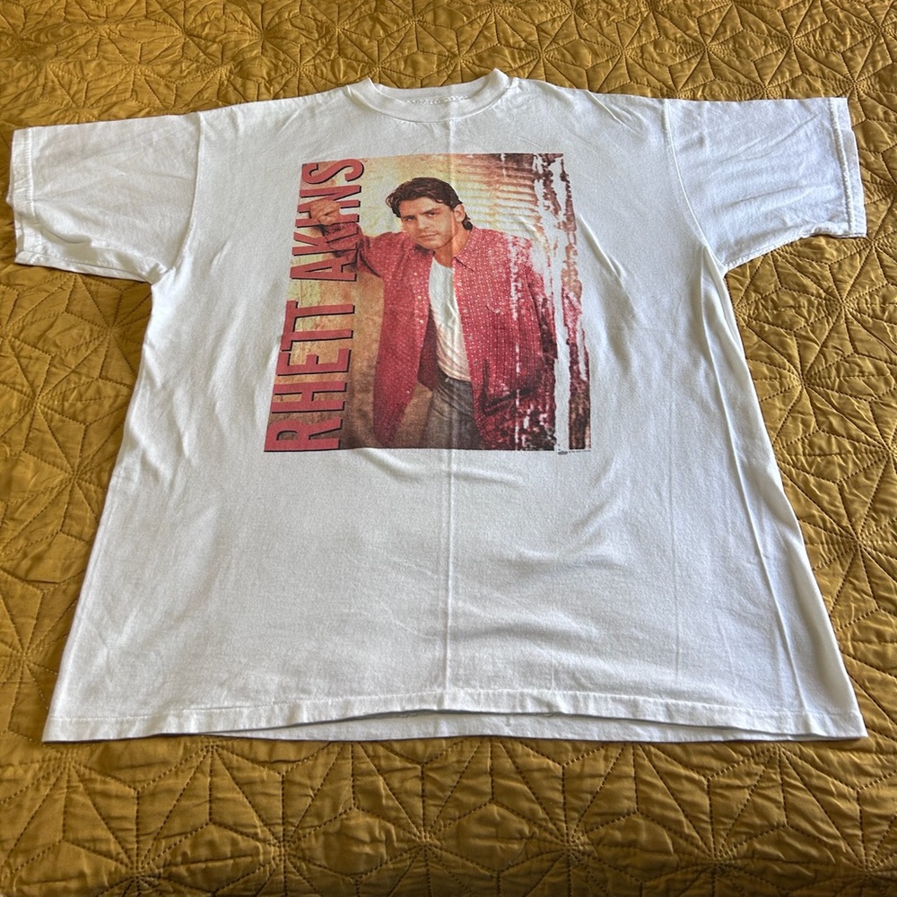 Rhett Akins White Graphic T-Shirt
